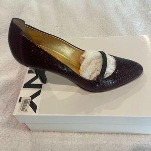 Leather Pointed-Toe Slip-On Pumps from DNKY
